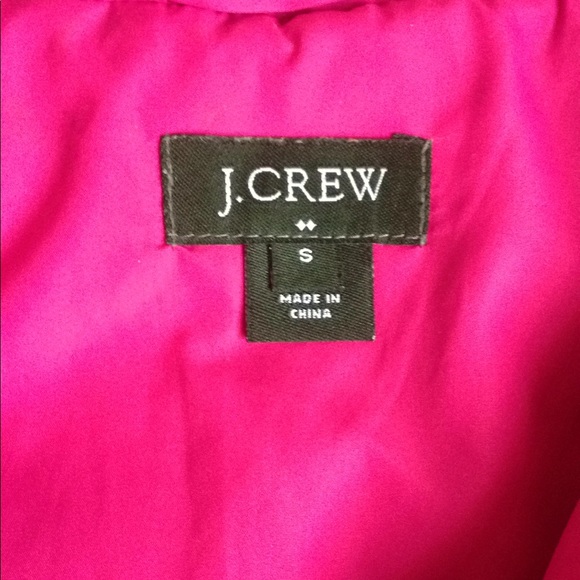 A pink J. Crew Factory puffer vest - Picture 2 of 4